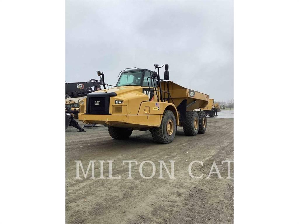 CAT 735C Шарнирно-сочленённые самосвалы