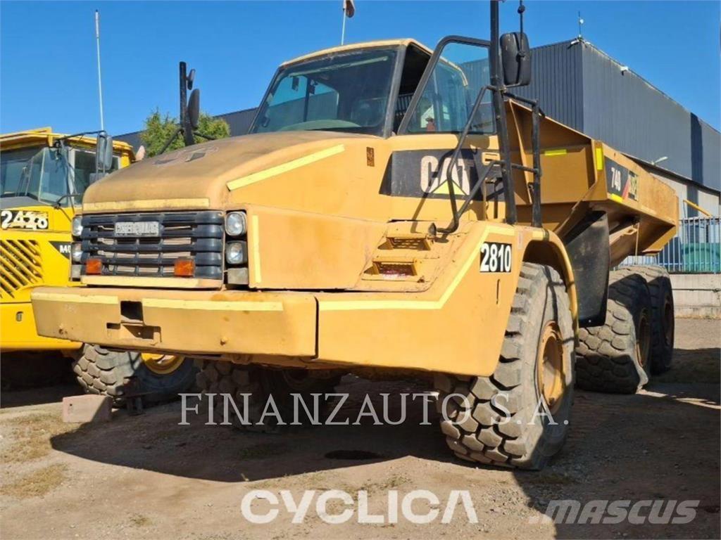 CAT 740 Шарнирно-сочленённые самосвалы
