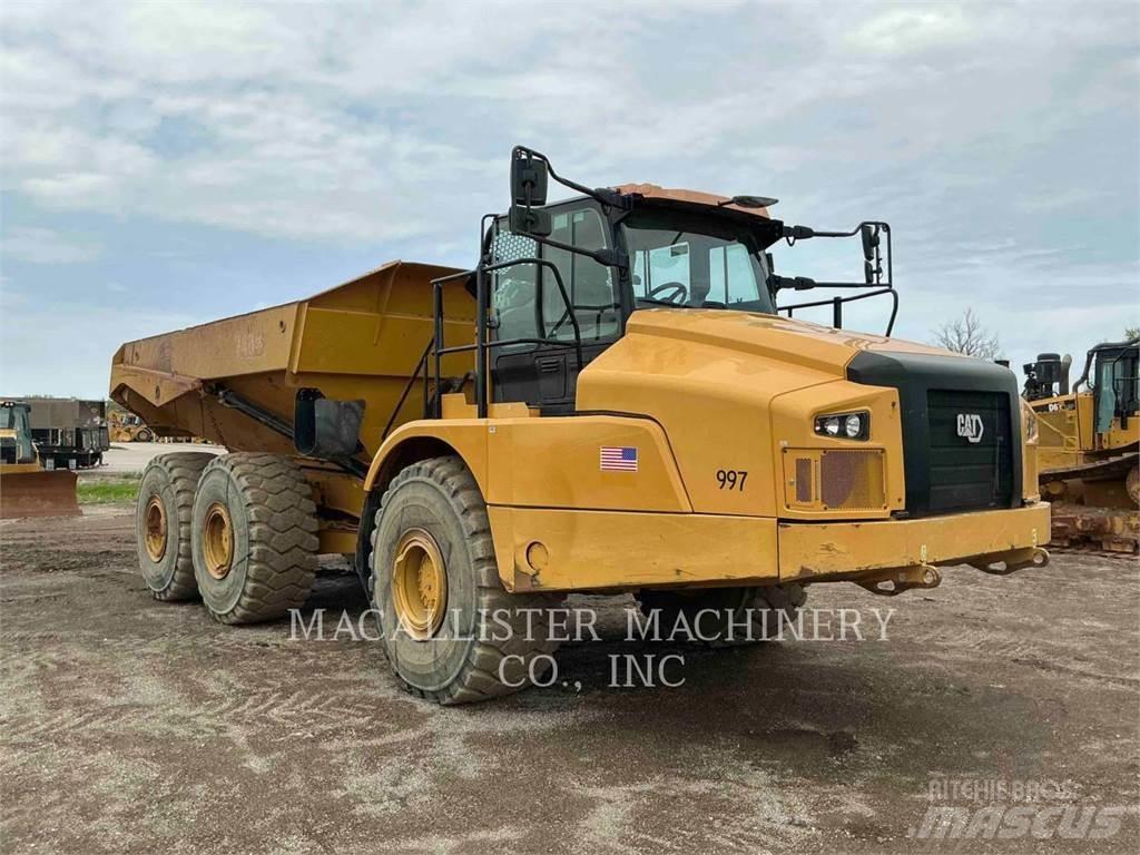 CAT 740 GC Шарнирно-сочленённые самосвалы
