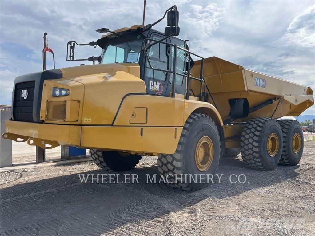 CAT 740 GC TG Шарнирно-сочленённые самосвалы