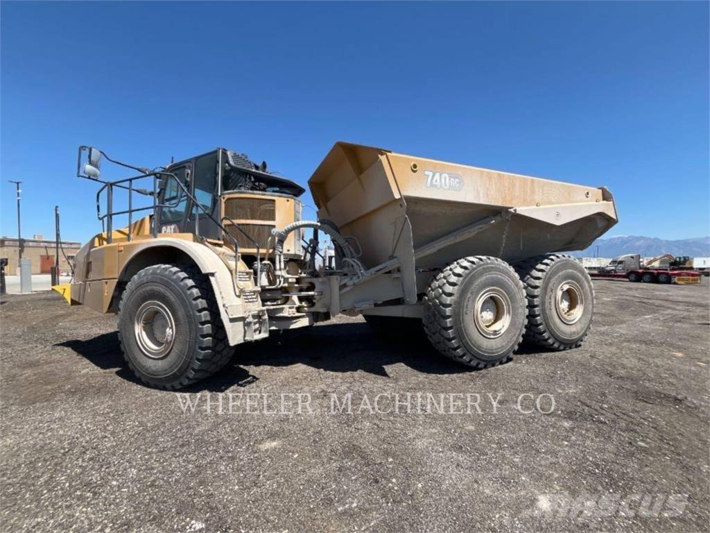 CAT 740 GC TG Шарнирно-сочленённые самосвалы