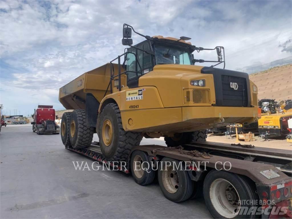 CAT 740GC Шарнирно-сочленённые самосвалы