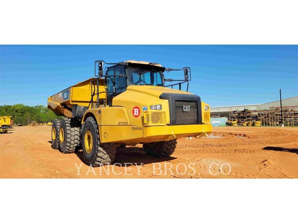 CAT 740GC Шарнирно-сочленённые самосвалы