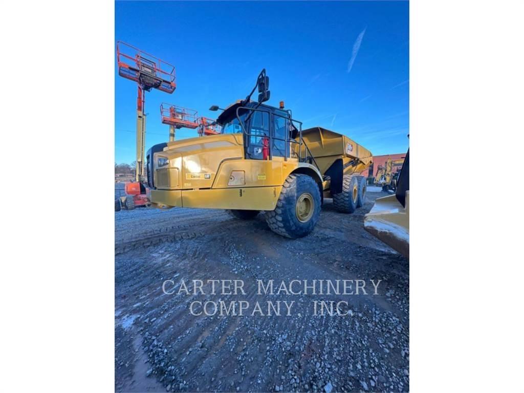 CAT 740GC Шарнирно-сочленённые самосвалы