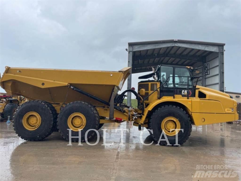 CAT 740GC Шарнирно-сочленённые самосвалы
