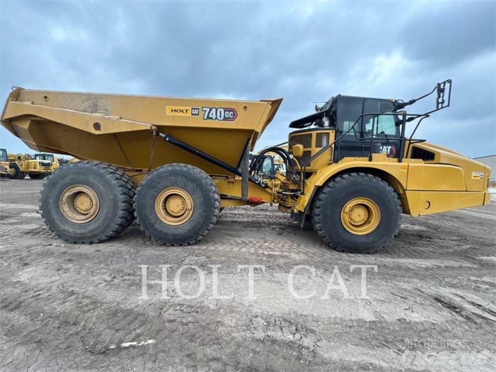 CAT 740GC Фронтальные погрузчики