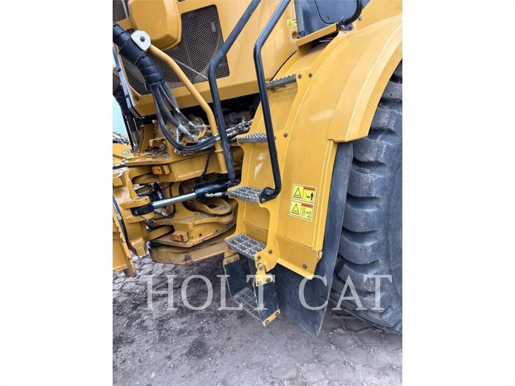 CAT 740GC Фронтальные погрузчики