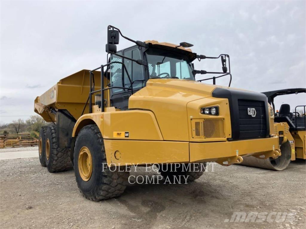 CAT 740GC-04 Шарнирно-сочленённые самосвалы