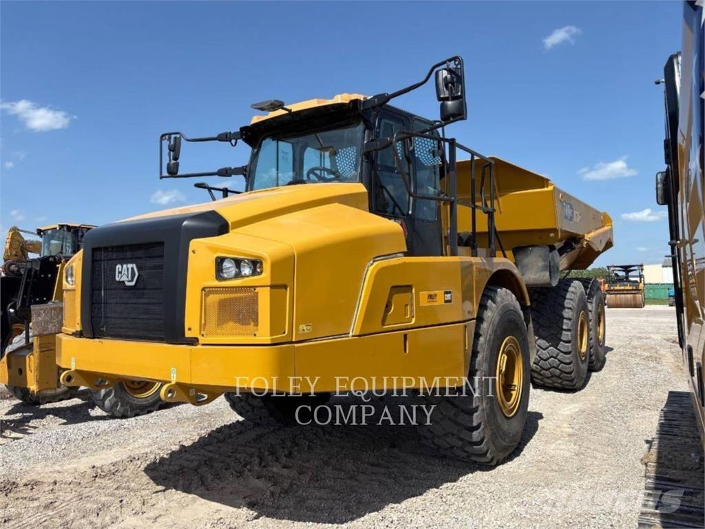 CAT 740GC-04 Шарнирно-сочленённые самосвалы