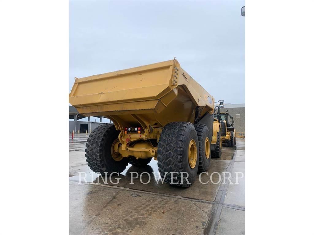 CAT 740GCTG Шарнирно-сочленённые самосвалы