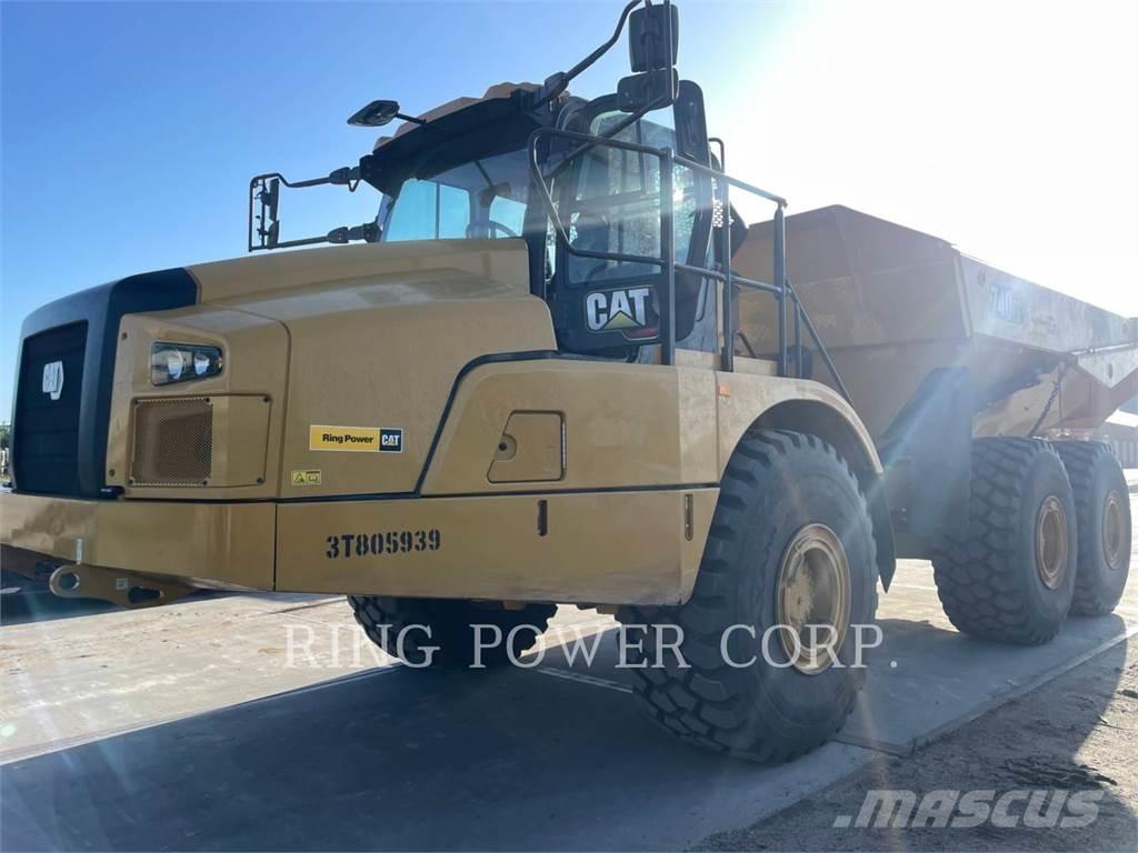 CAT 740GCTG Шарнирно-сочленённые самосвалы