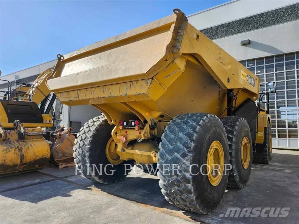 CAT 740GCTG Шарнирно-сочленённые самосвалы