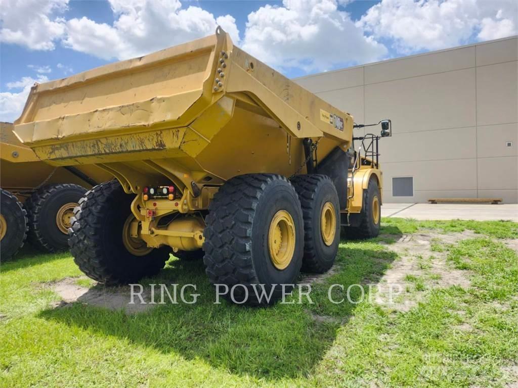 CAT 740GCTG Шарнирно-сочленённые самосвалы