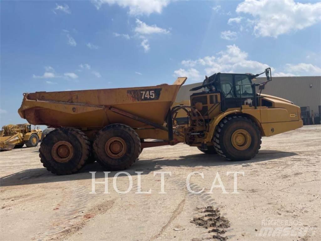 CAT 745 Шарнирно-сочленённые самосвалы