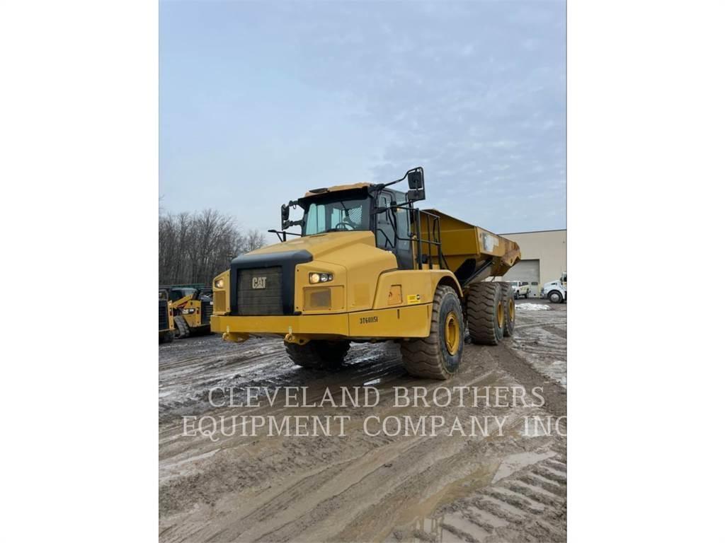 CAT 745 Шарнирно-сочленённые самосвалы