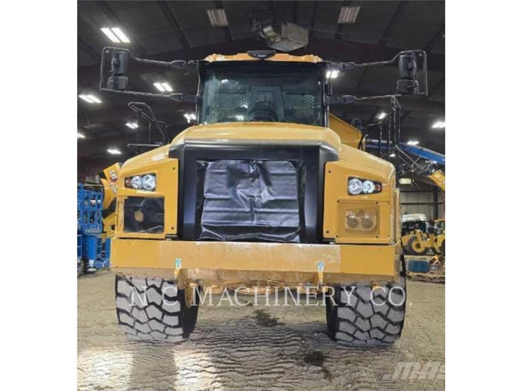 CAT 745 Шарнирно-сочленённые самосвалы