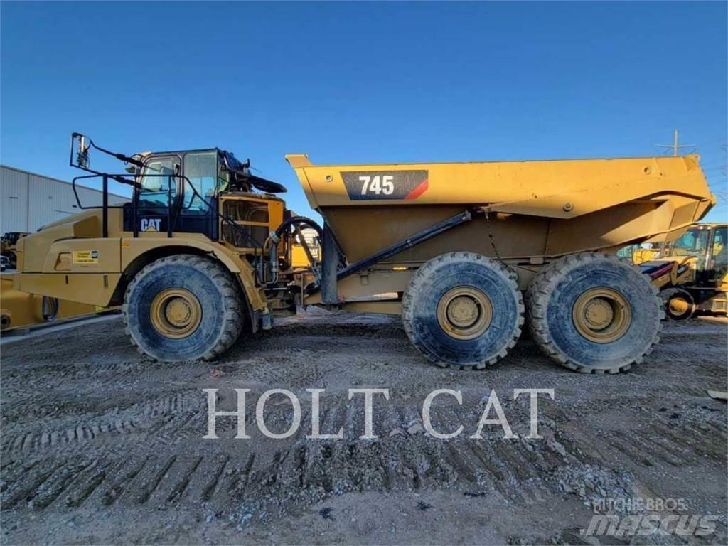 CAT 745 Шарнирно-сочленённые самосвалы