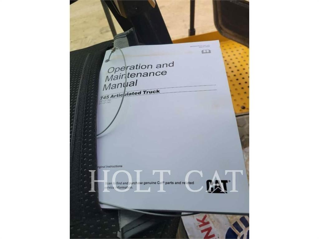 CAT 745 Шарнирно-сочленённые самосвалы
