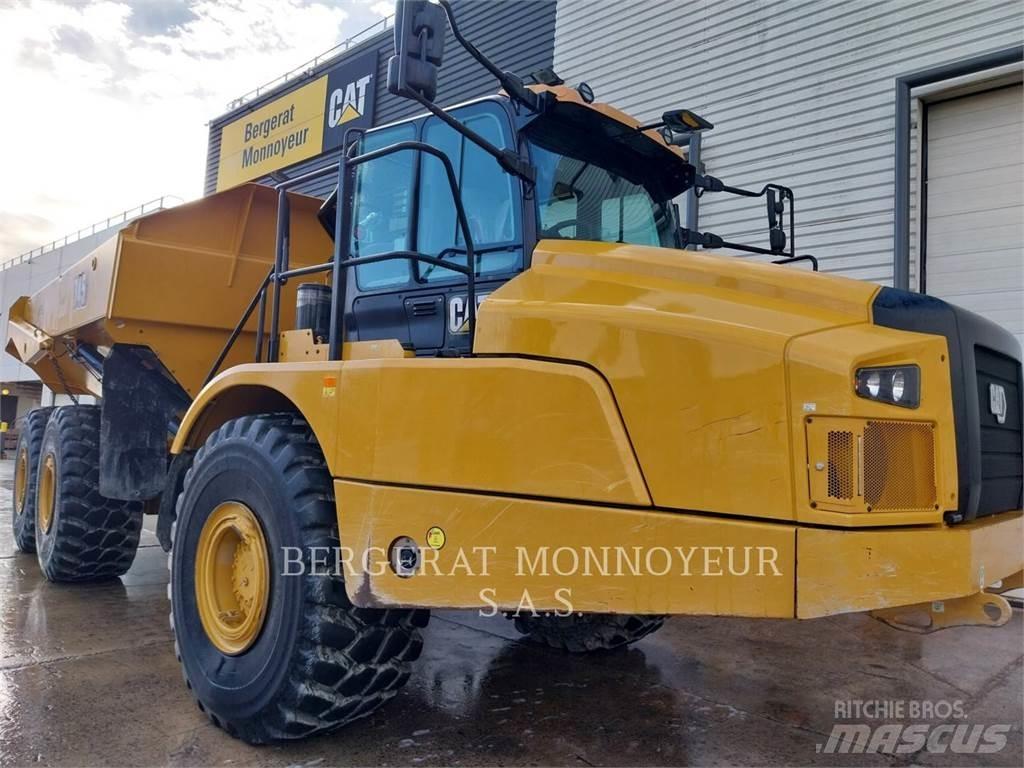 CAT 745 Шарнирно-сочленённые самосвалы