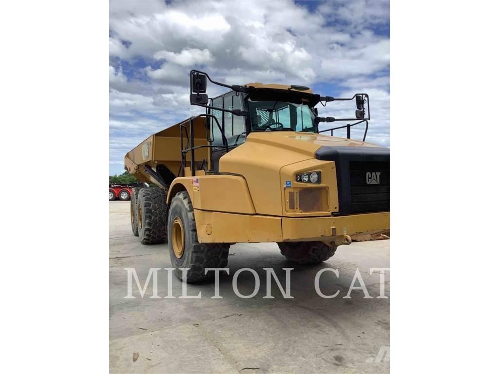 CAT 745 Шарнирно-сочленённые самосвалы