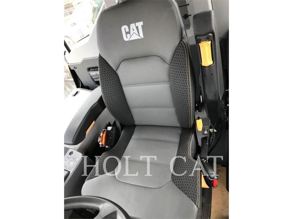 CAT 745 Шарнирно-сочленённые самосвалы