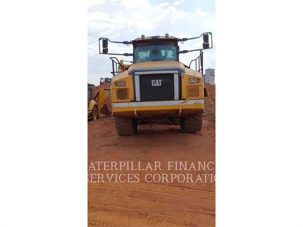 CAT 745 Шарнирно-сочленённые самосвалы