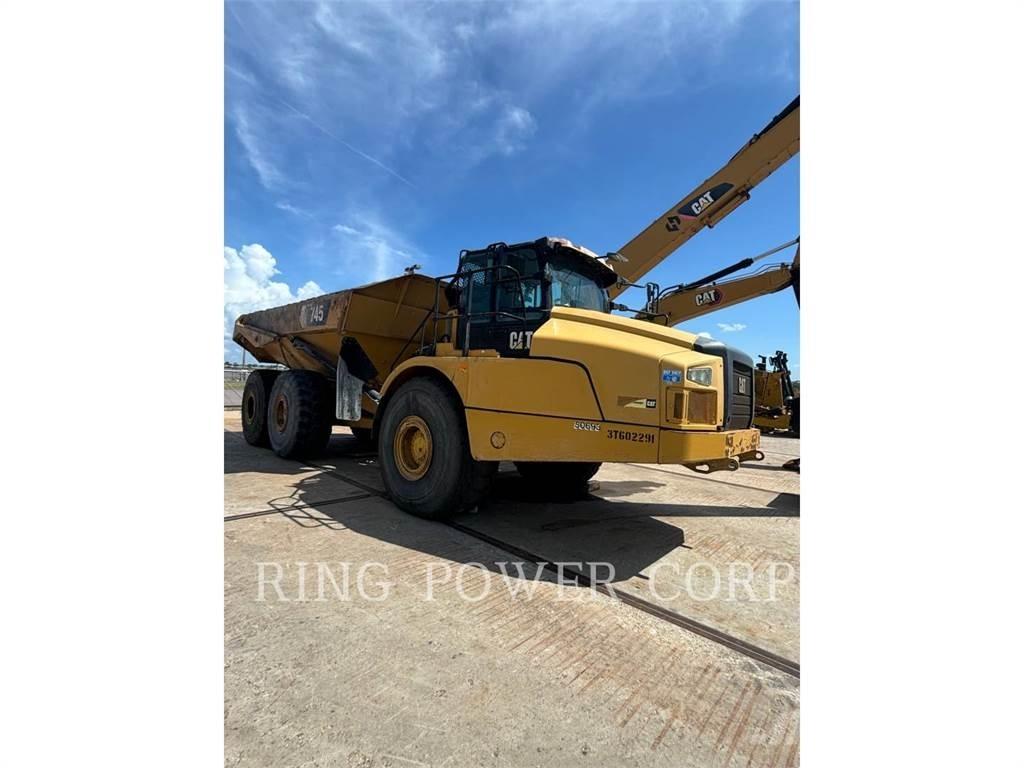 CAT 745 Шарнирно-сочленённые самосвалы