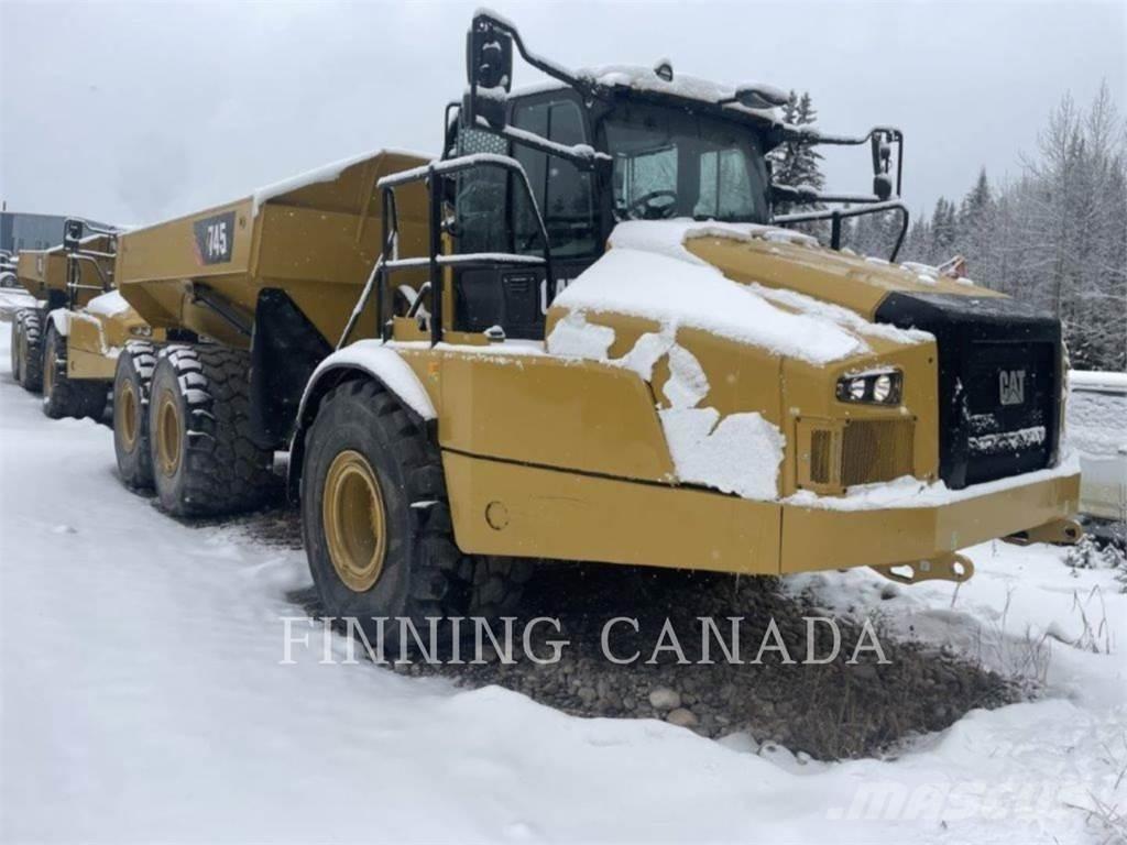 CAT 745 Шарнирно-сочленённые самосвалы