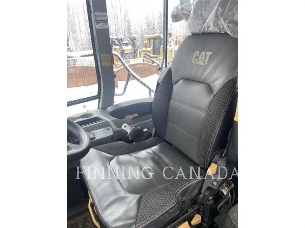 CAT 745 Шарнирно-сочленённые самосвалы
