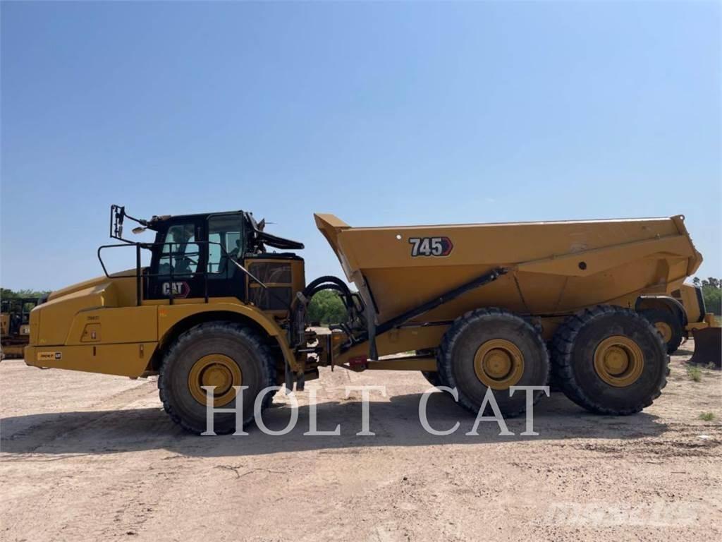 CAT 745 Шарнирно-сочленённые самосвалы