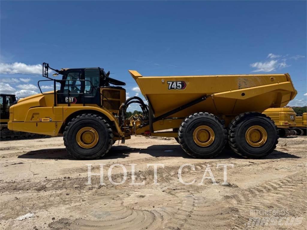CAT 745 Шарнирно-сочленённые самосвалы