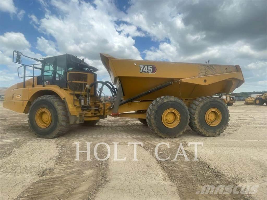 CAT 745 Шарнирно-сочленённые самосвалы