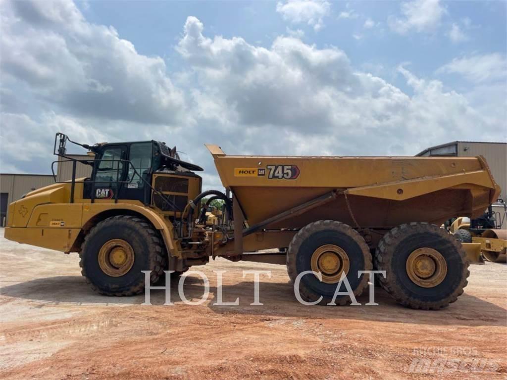 CAT 745 Шарнирно-сочленённые самосвалы