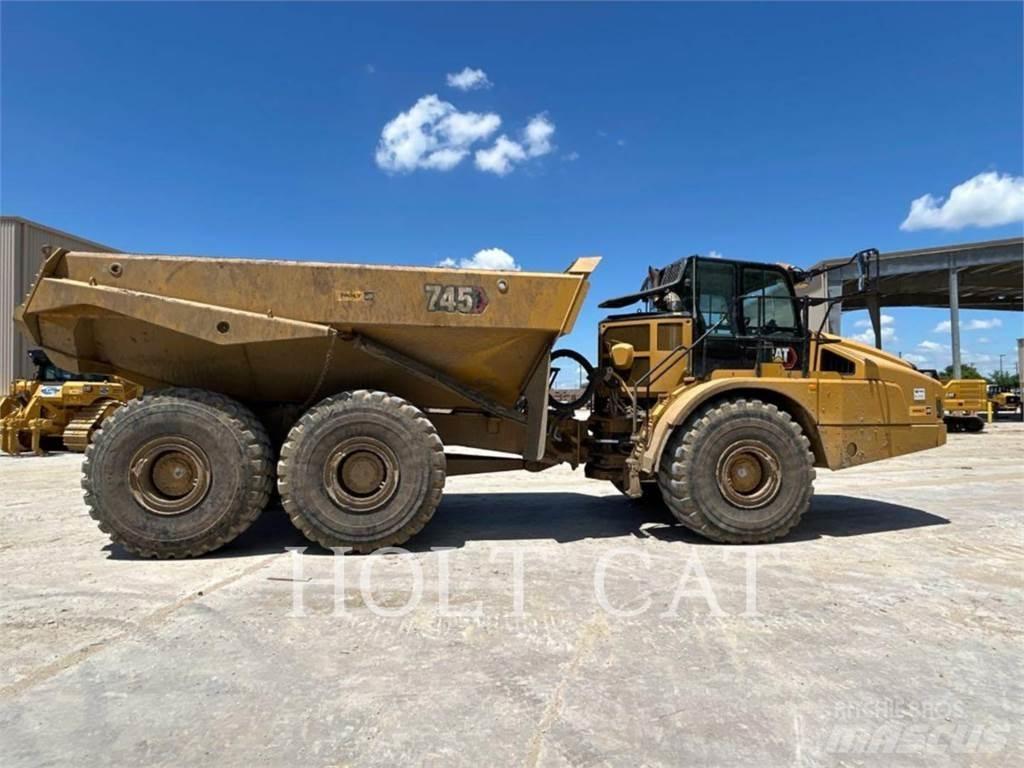 CAT 745 Шарнирно-сочленённые самосвалы