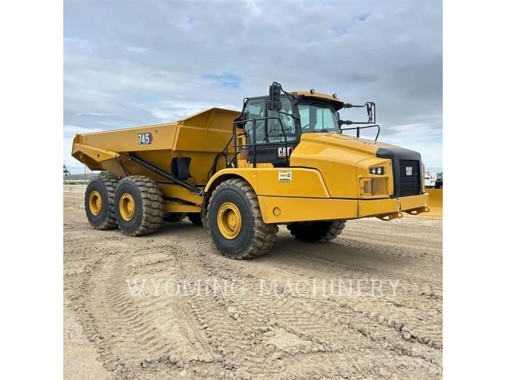 CAT 745 Шарнирно-сочленённые самосвалы