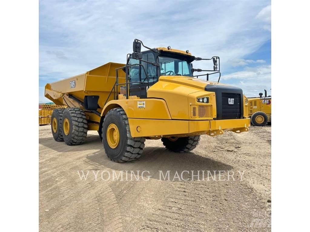 CAT 745 Шарнирно-сочленённые самосвалы