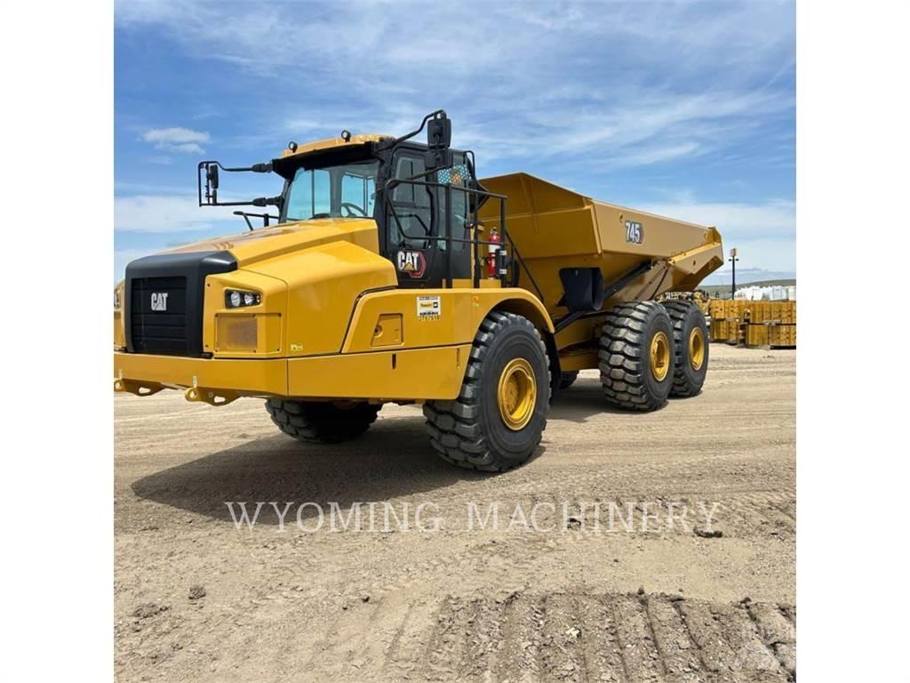 CAT 745 Шарнирно-сочленённые самосвалы