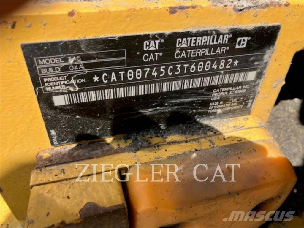 CAT 745 Шарнирно-сочленённые самосвалы