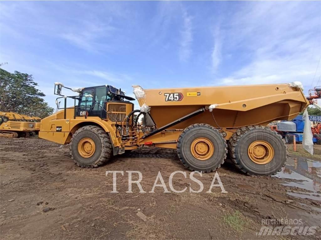 CAT 745 Шарнирно-сочленённые самосвалы