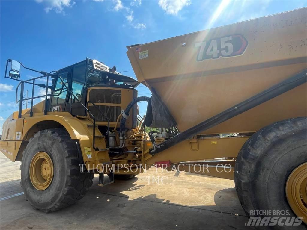 CAT 745 Шарнирно-сочленённые самосвалы