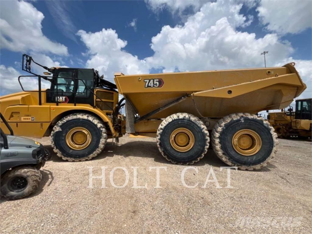 CAT 745 Шарнирно-сочленённые самосвалы