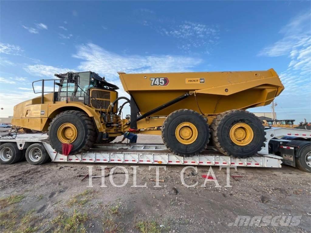 CAT 745 Шарнирно-сочленённые самосвалы