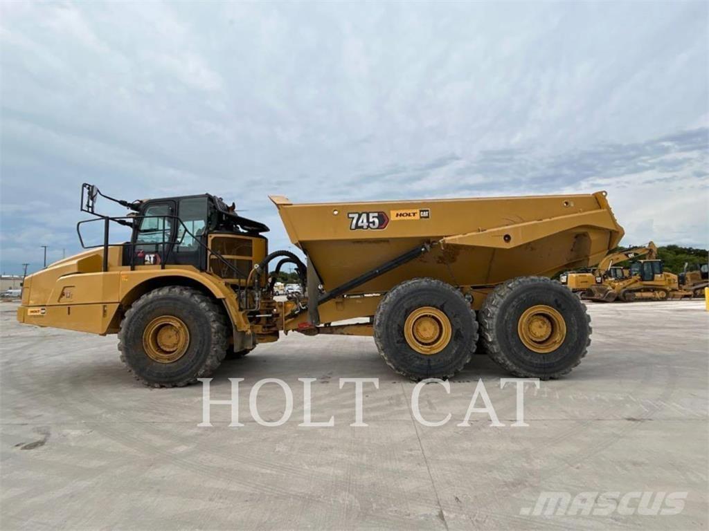 CAT 745 Шарнирно-сочленённые самосвалы