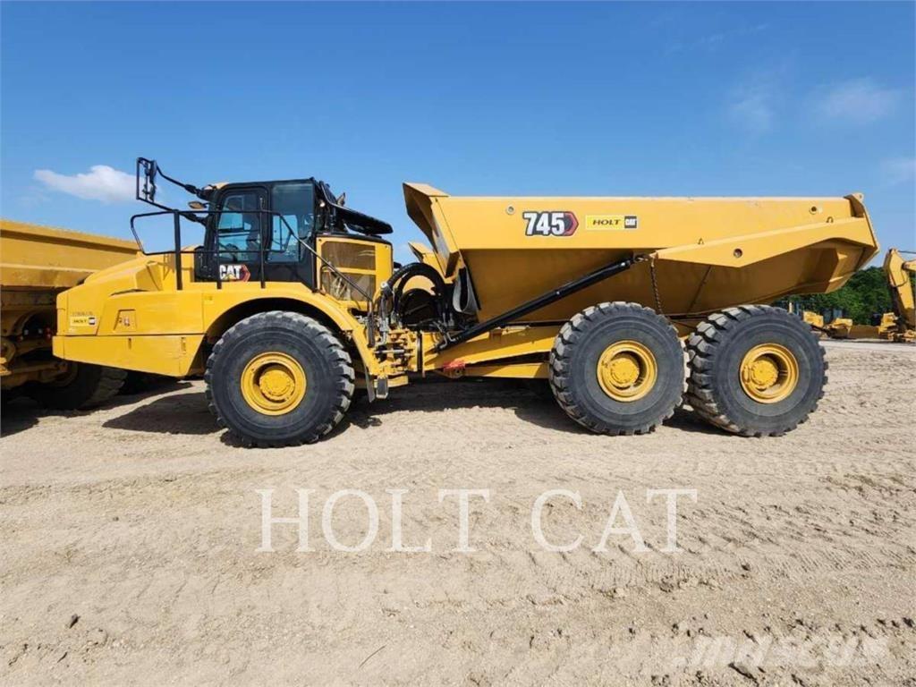 CAT 745 Шарнирно-сочленённые самосвалы