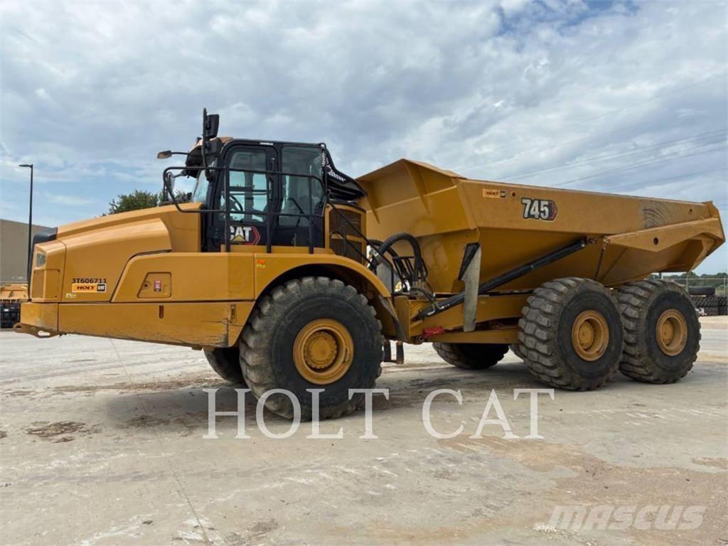 CAT 745 Шарнирно-сочленённые самосвалы