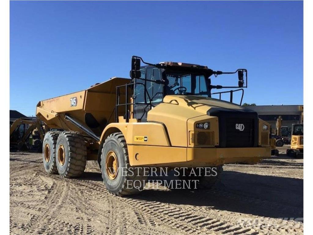 CAT 745 Шарнирно-сочленённые самосвалы