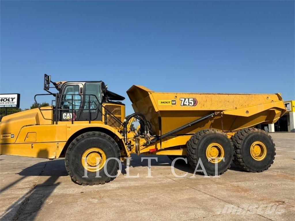 CAT 745 Шарнирно-сочленённые самосвалы