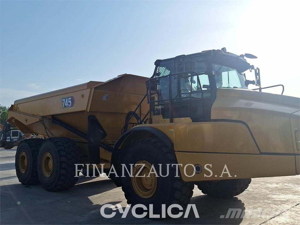 CAT 745 Шарнирно-сочленённые самосвалы