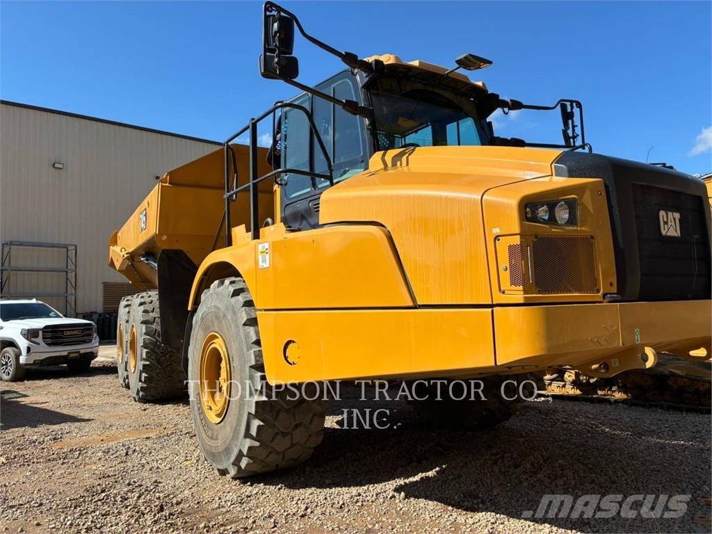 CAT 745 Шарнирно-сочленённые самосвалы
