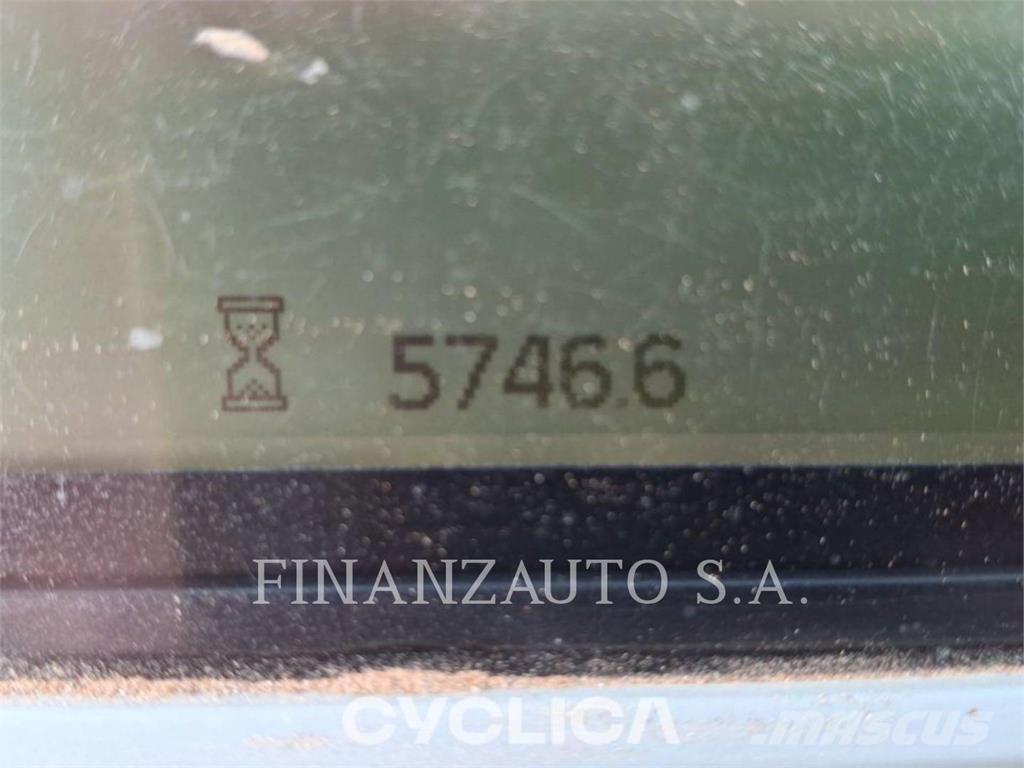 CAT 745 Шарнирно-сочленённые самосвалы